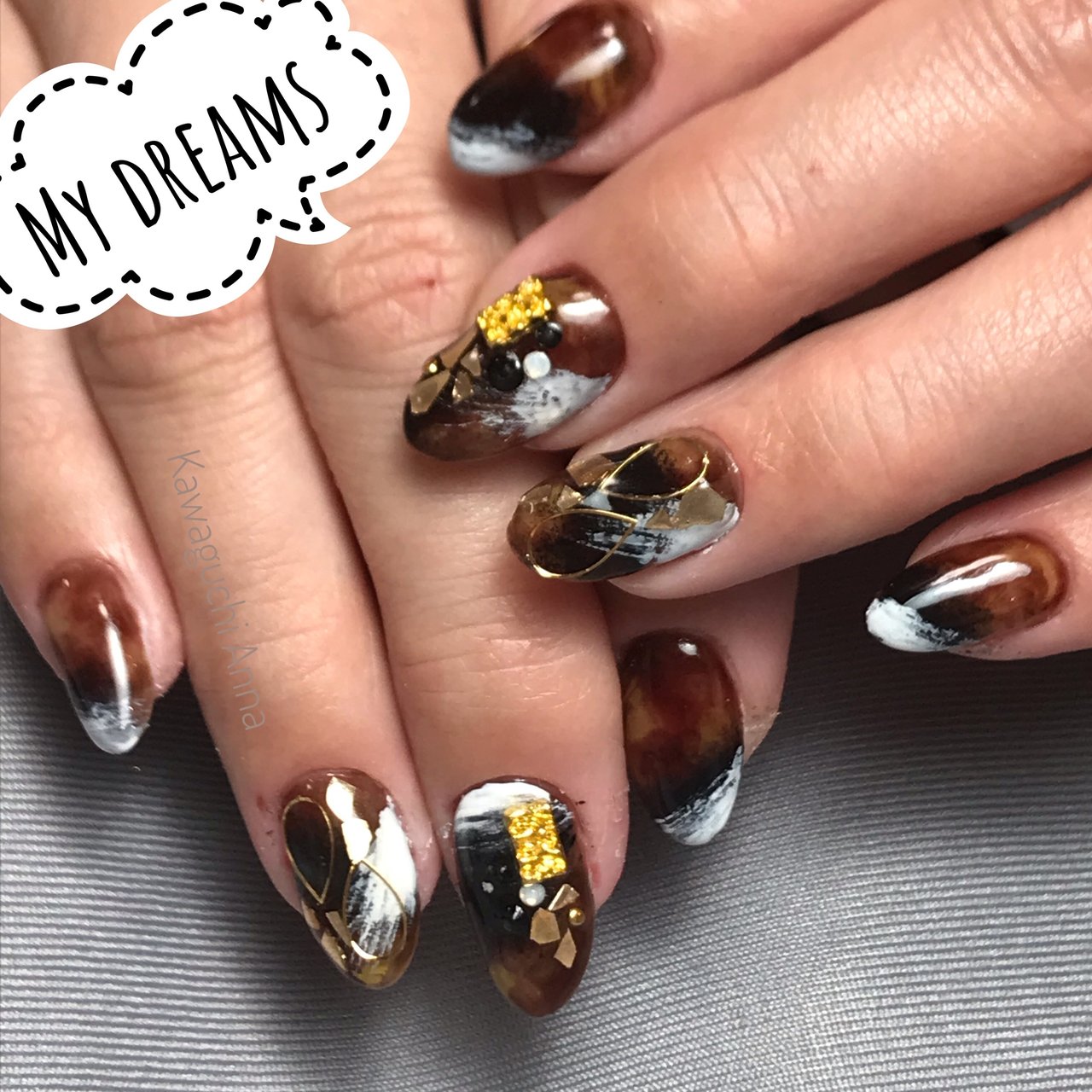 オールシーズン ハンド デコ べっ甲 ショート Anna Mydreams Nailsalonのネイルデザイン No ネイルブック