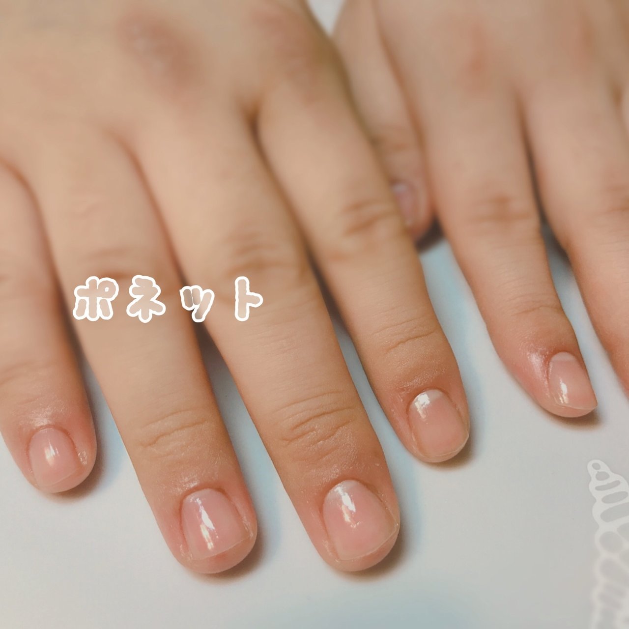 オールシーズン オフィス ハンド シンプル ショート P O N E T T Eのネイルデザイン No ネイルブック