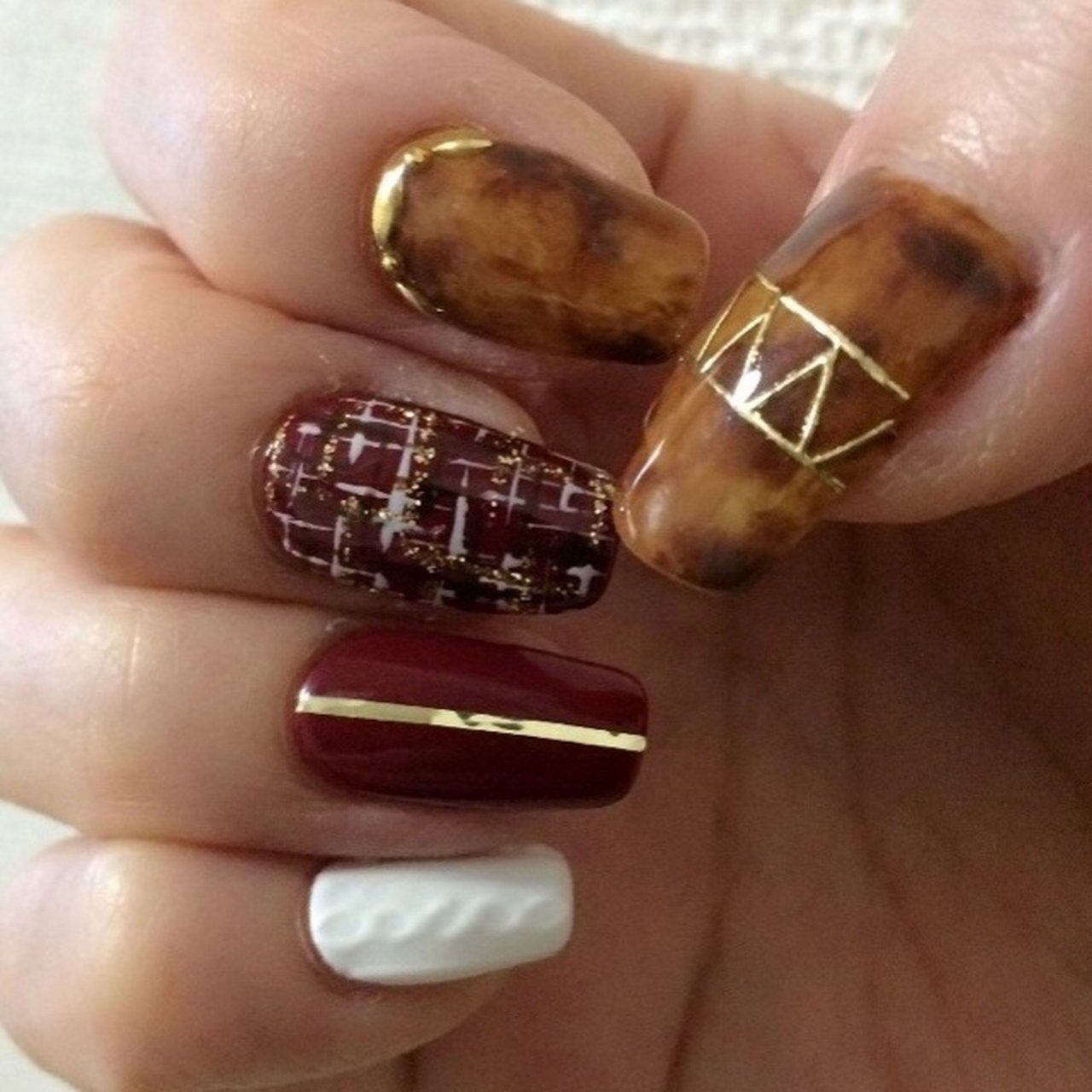 秋 ハンド ツイード べっ甲 ホワイト ぷ りんのネイルデザイン No ネイルブック