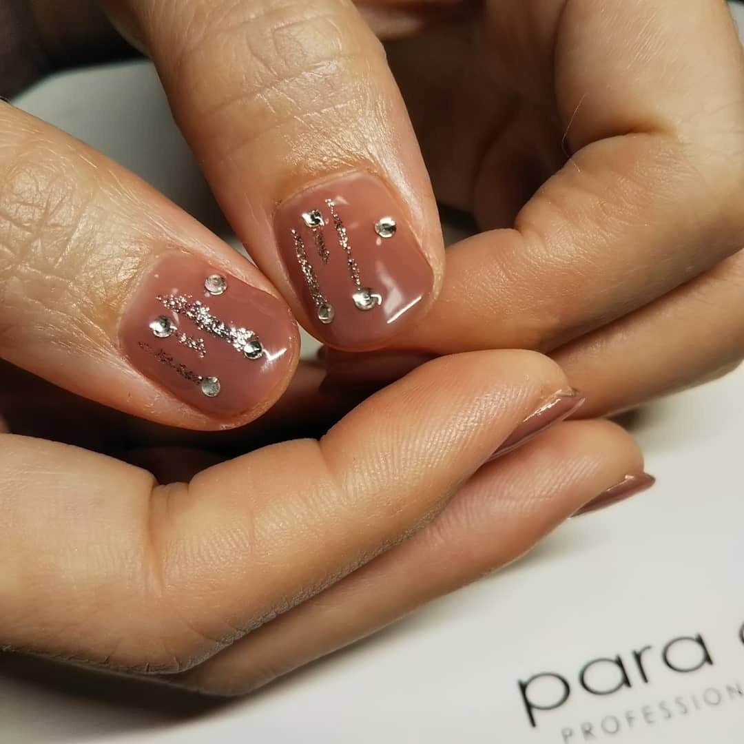 冬 ハンド ワンカラー ショート ブラウン Private Nail Salon Sofiaのネイルデザイン No ネイルブック