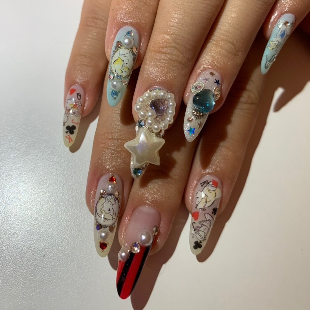 Dior ネイルシール デザイン ガリアーノ期 希少 ロゴ キャラクター バンド Dior ネイルシール デザイン ガリアーノ期 希少 ロゴ