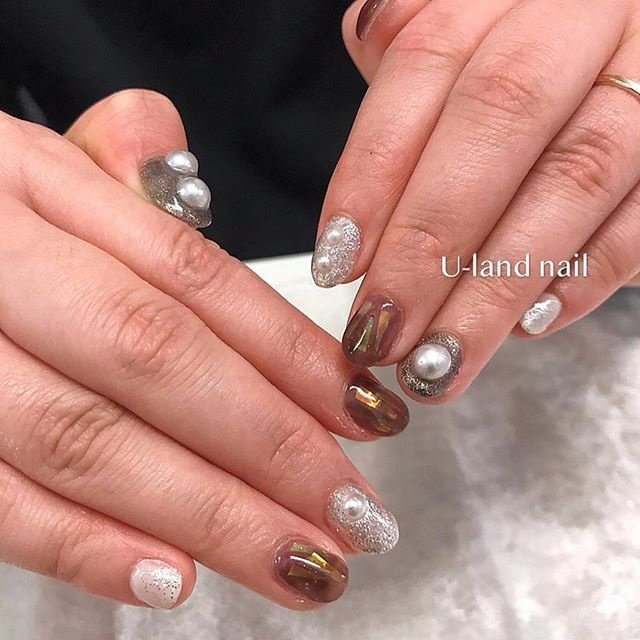 ハンド ホログラム パール ニュアンス オーロラ U Land Nailのネイルデザイン No 3906819 ネイルブック
