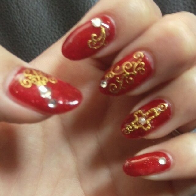 ハンド レッド ゴールド セルフネイル Kosarockのネイルデザイン No ネイルブック