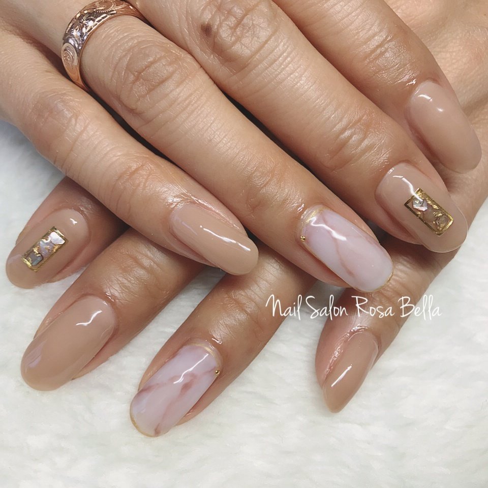 ハンド ワンカラー 大理石 ホワイト ベージュ Chiharuのネイルデザイン No ネイルブック