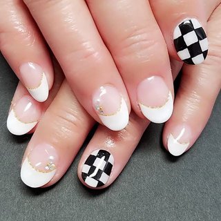 LINE ID:shinesnail Instagram　shines_nail

#ネイル　#ジェル　#ジェルネイル　#フレンチネイル　#白フレンチ　#市松模様　#市松ネイル　#きれいめネイル　#nail　#gel　#gelnail　#shinesnail #オールシーズン #パーティー #デート #女子会 #ハンド #フレンチ #ショート #ホワイト #ブラック #ジェルネイル #お客様 #keiko-shinesnail #ネイルブック