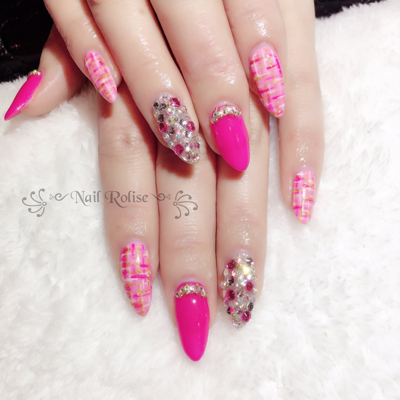 冬 オールシーズン デート ハンド ツイード Nail Roliseのネイルデザイン No ネイルブック