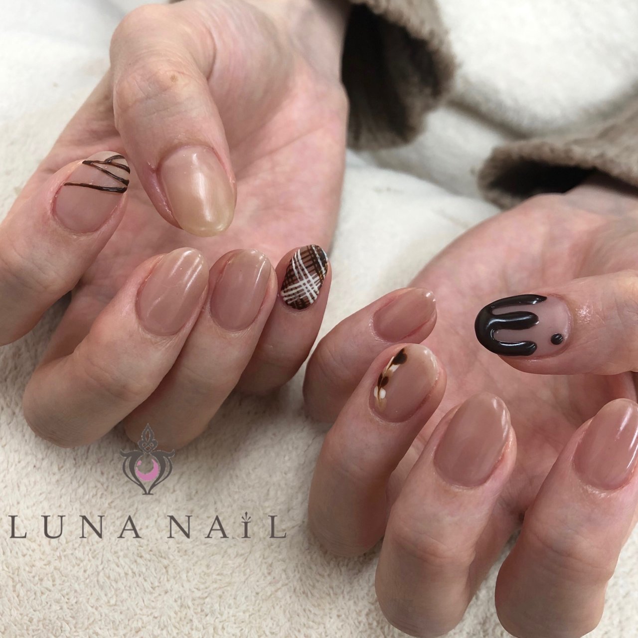 冬 バレンタイン ハンド シンプル ワンカラー Luna Nail のネイルデザイン No ネイルブック