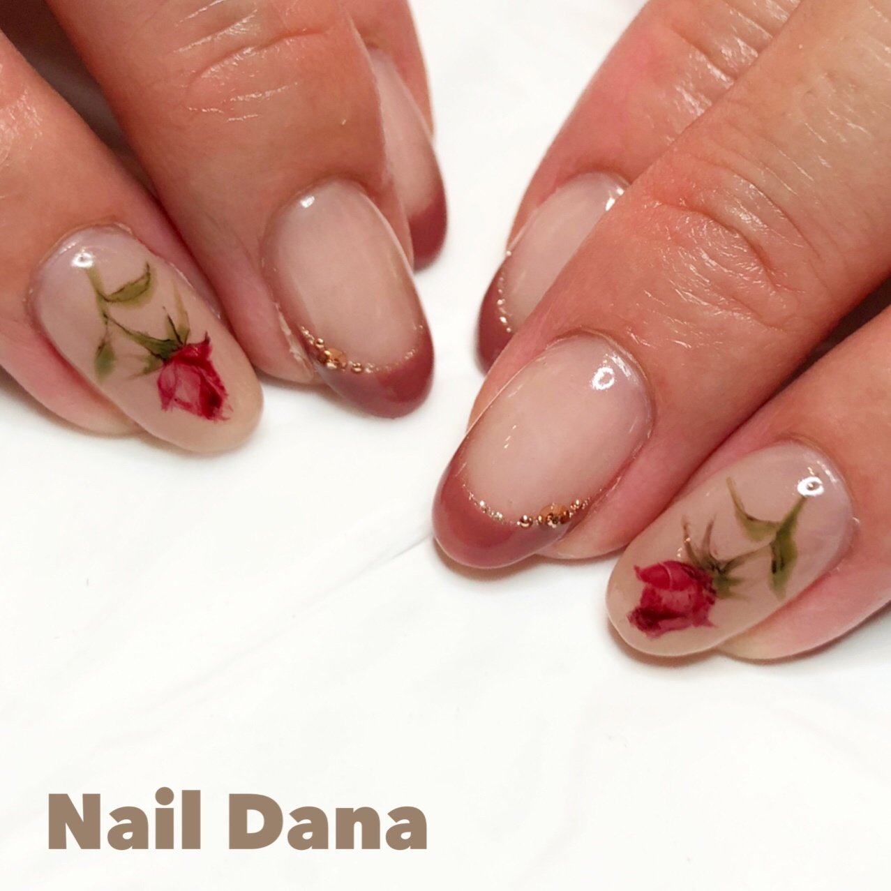 オフィス ブライダル パーティー ハンド フレンチ Nail Danaのネイルデザイン No ネイルブック