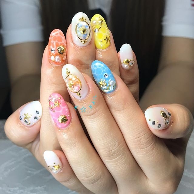 夏 ハンド シェル 水滴 トロピカル M Nailのネイルデザイン No ネイルブック