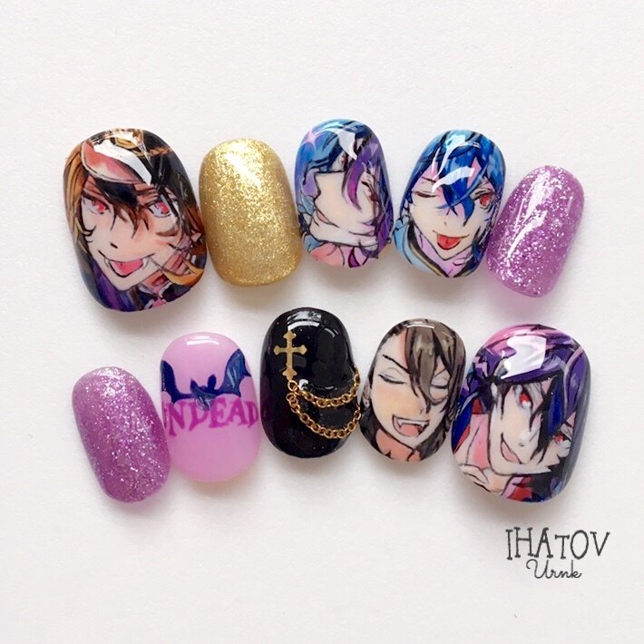 オールシーズン ライブ ハンド ラメ イニシャル Ihatov Nailarts のネイルデザイン No ネイルブック