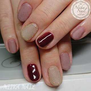 本日のお客様ネイル♡1/22 ボルドー×2色のファージェルであったか♪
#gel #gelnail #gelart #nail #nails #naildesign #nailart #nailartist #nailbook #bordeauxnails #furnails #ツヤなしネイル #ファーリージェル #ファージェル #ファーネイル #ボルドーネイル #株式会社佐々木商店 #格安ネイル #秋ネイル #ジェルネイル #美甲 #niika_nail #板橋区中台 #志村三丁目 #ツヤツヤ #キラキラ #可愛い #シンプル #秋 #冬 #デート #女子会 #ハンド #シンプル #マット #ショート #パープル #ボルドー #グレージュ #ジェルネイル #お客様 #Sa7e_Kurihara #ネイルブック