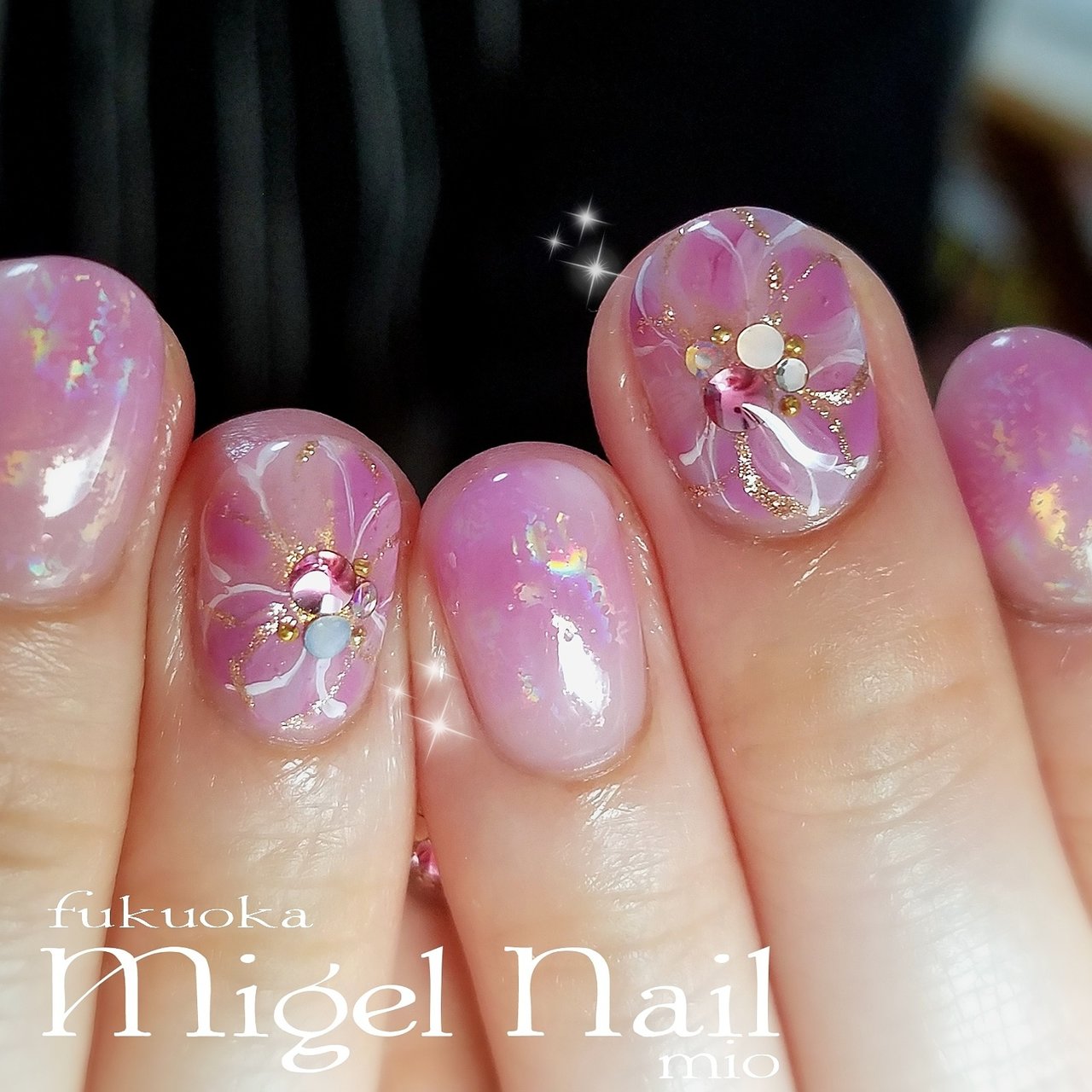 春 バレンタイン 卒業式 入学式 グラデーション Migel Nailのネイルデザイン No ネイルブック