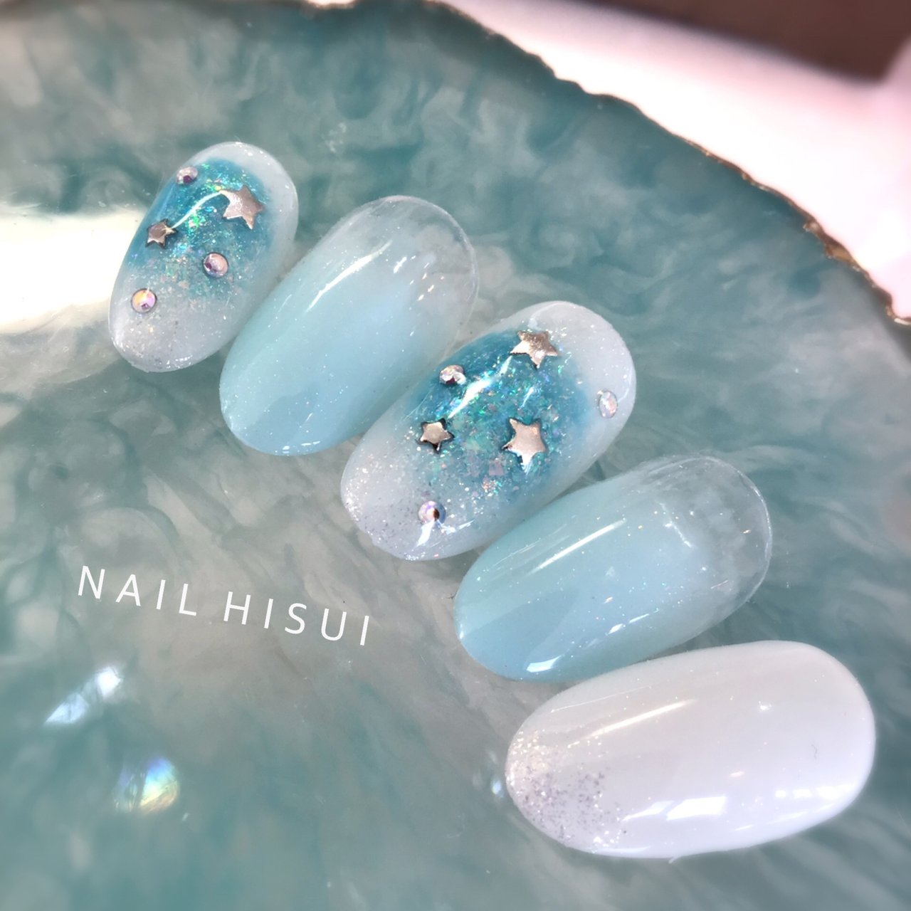 冬 旅行 オフィス シンプル ホログラム Nail Hisuiのネイルデザイン No ネイルブック