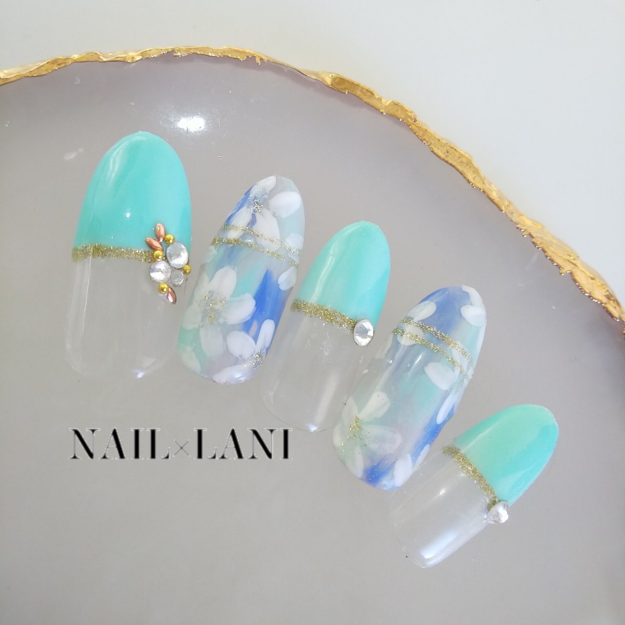 オールシーズン ハンド シンプル フレンチ 変形フレンチ Nailxlaniのネイルデザイン No ネイルブック