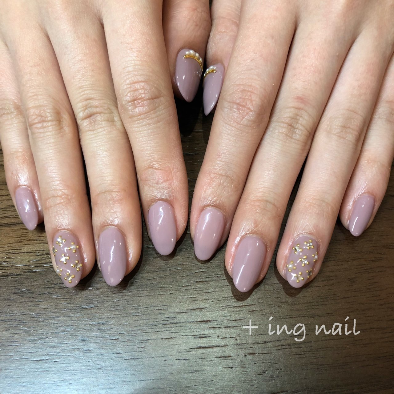 オールシーズン バレンタイン ハンド ワンカラー ミディアム Ingnailのネイルデザイン No 3927067 ネイルブック