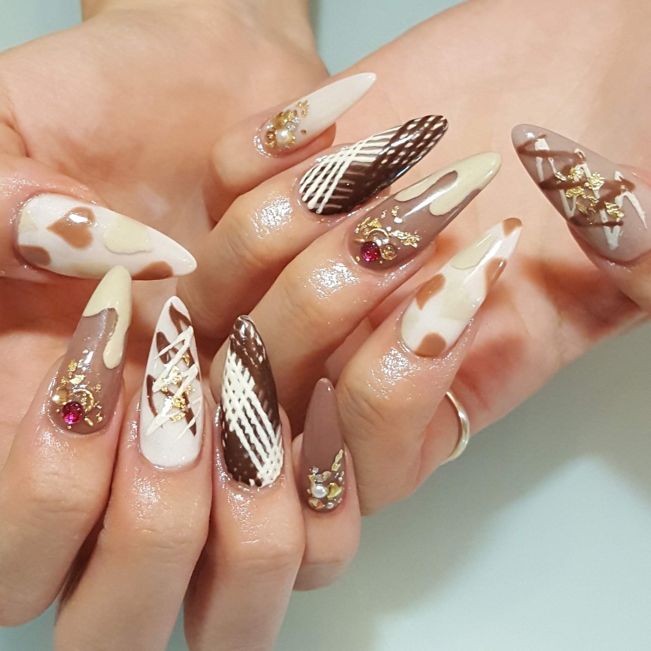 バレンタイン 女子会 ハンド デコ スイーツ Lilasnail Ayaのネイルデザイン No ネイルブック