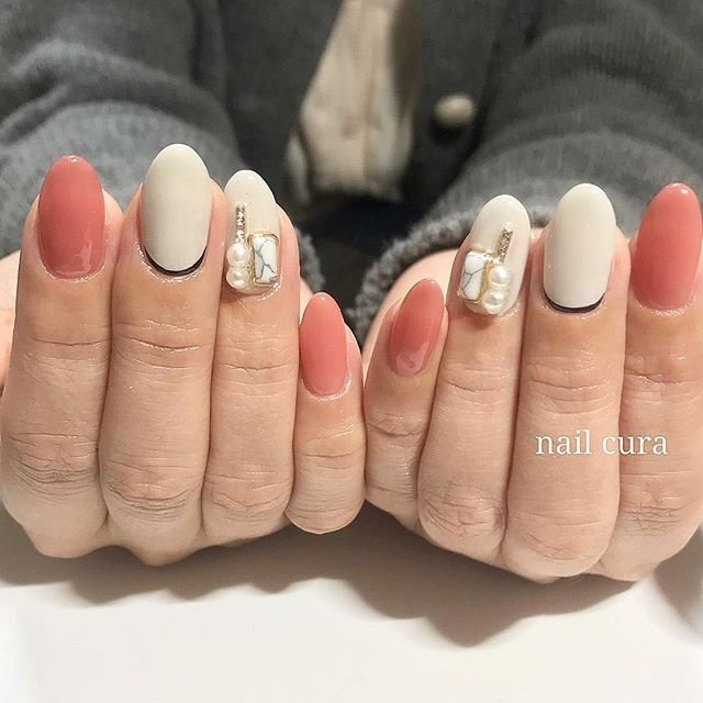 冬 オフィス ハンド 変形フレンチ ワンカラー Nailcuraのネイルデザイン No ネイルブック