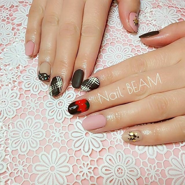 冬 オールシーズン バレンタイン Nailbeamのネイルデザイン No ネイルブック