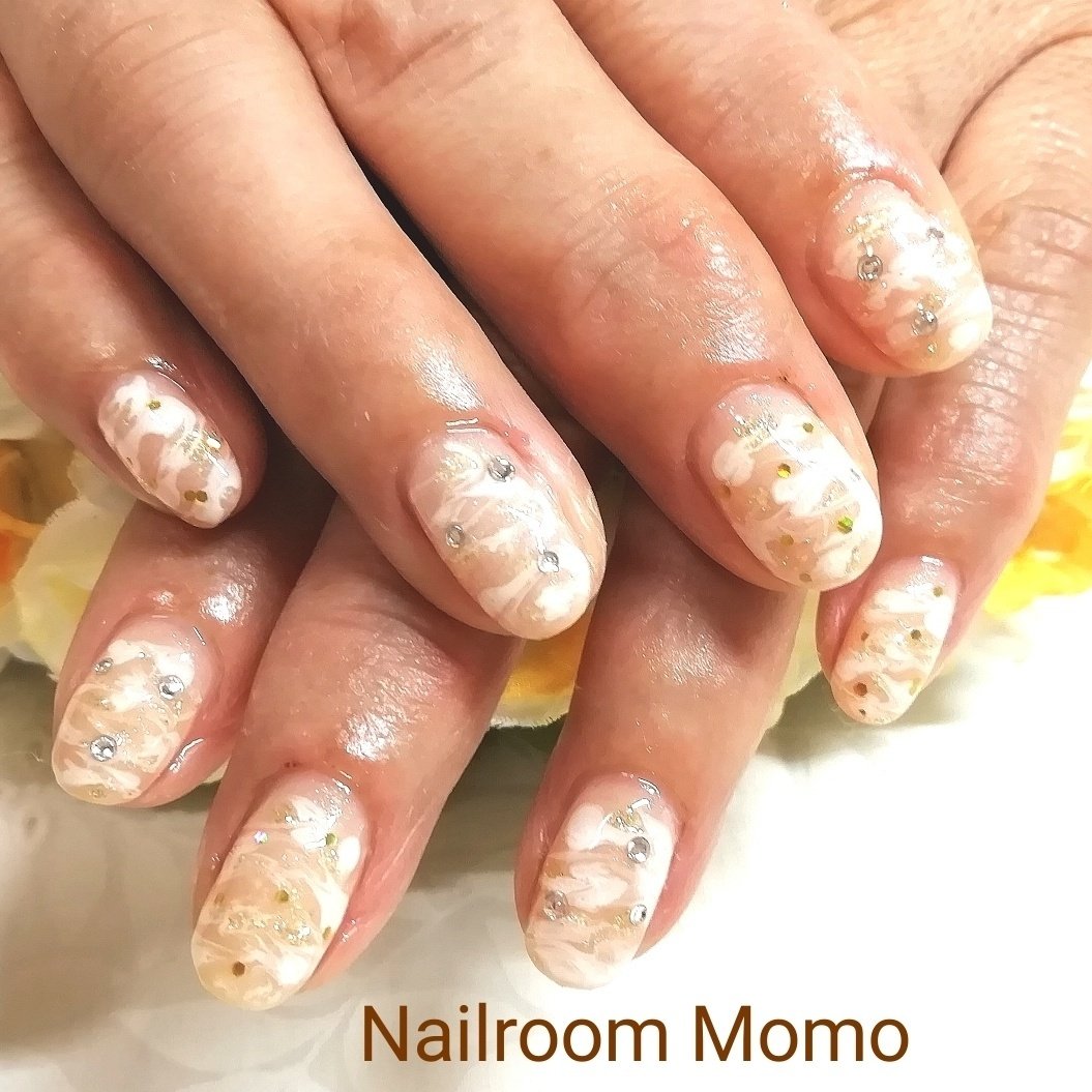 オールシーズン パーティー ハンド ホログラム ラメ Nailroommomo ネイルルームモモ のネイルデザイン No ネイル ブック