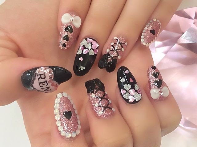 春 冬 バレンタイン ライブ ハンド Nailsgogo Shibuya Nailsalonのネイルデザイン No ネイルブック