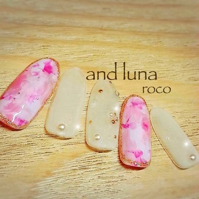 春 夏 ハンド ラメ ワンカラー さとうえみ Andlunaのネイルデザイン No ネイルブック