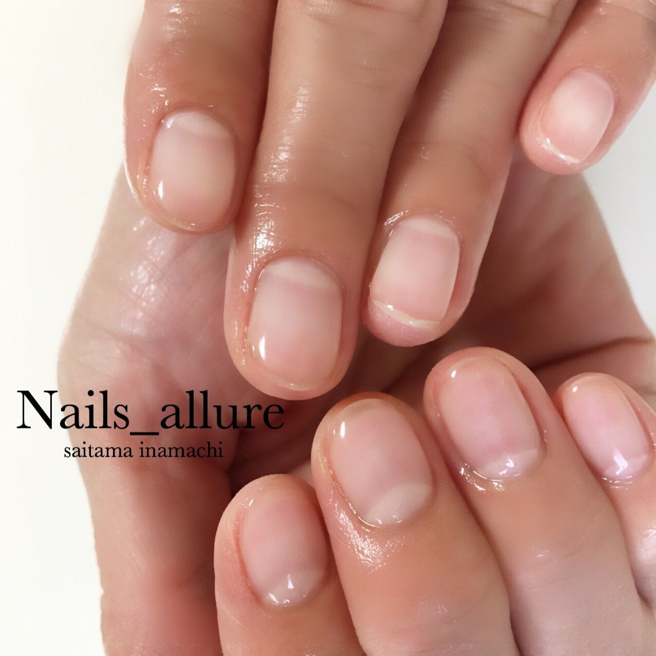 オールシーズン ハンド ショート クリア ジェル Nails Allureのネイルデザイン No ネイルブック