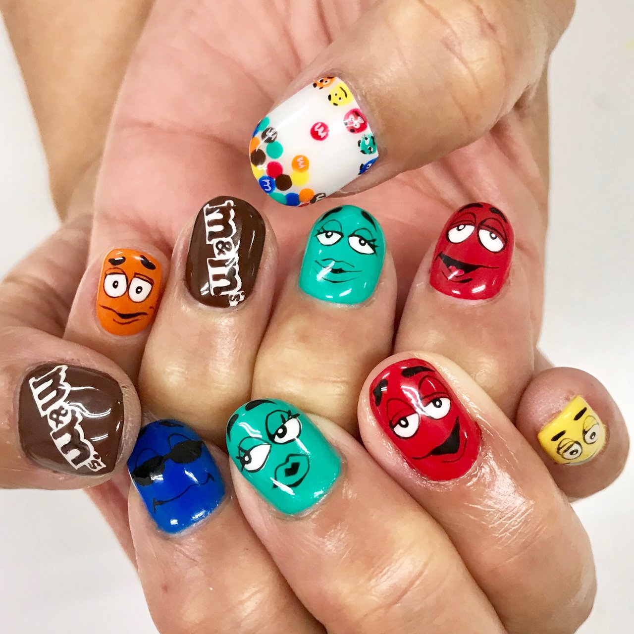 冬 オールシーズン 旅行 デート ハンド Fascinate10のネイルデザイン No ネイルブック