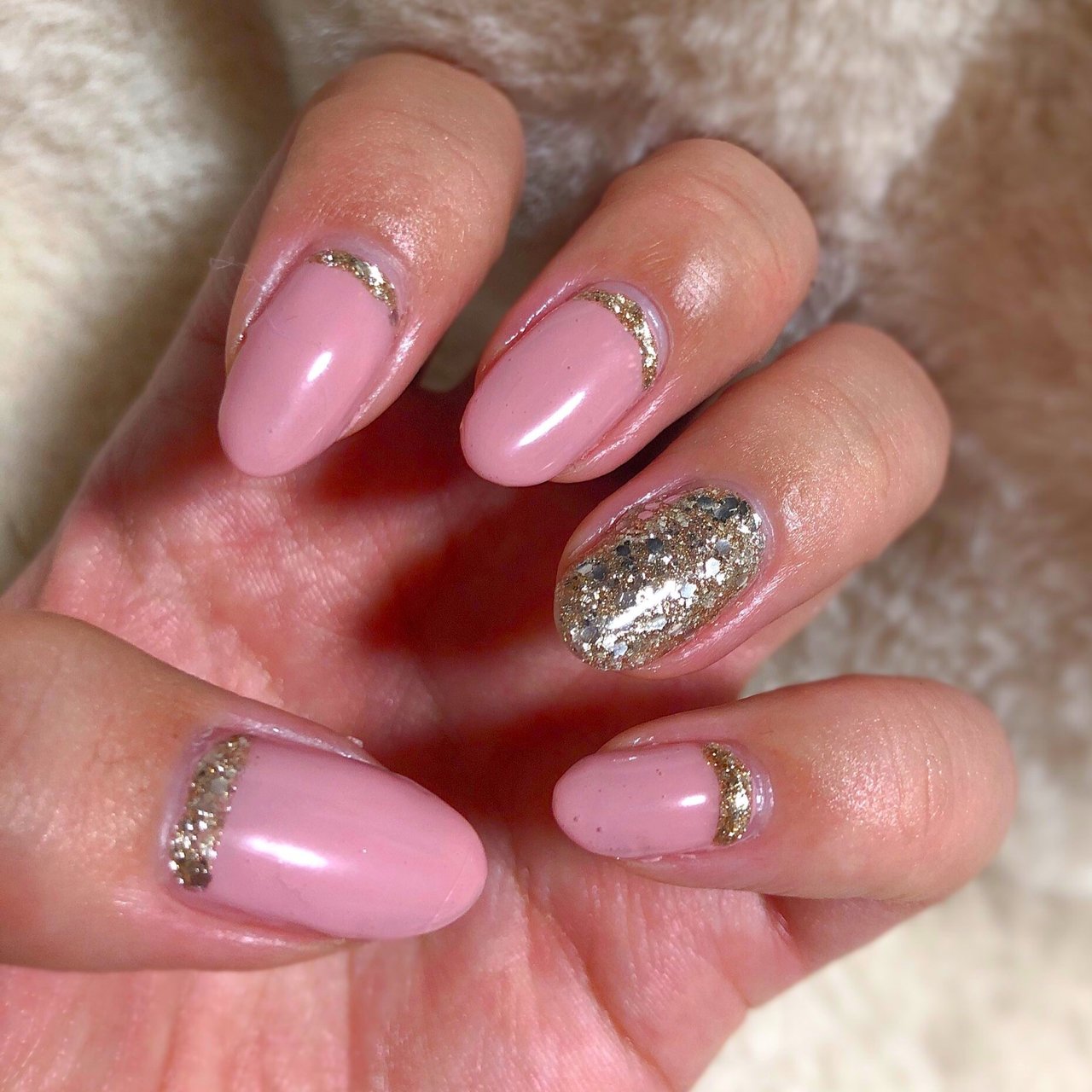 オールシーズン ハンド フレンチ ラメ ミディアム K Self Nail のネイルデザイン No ネイルブック