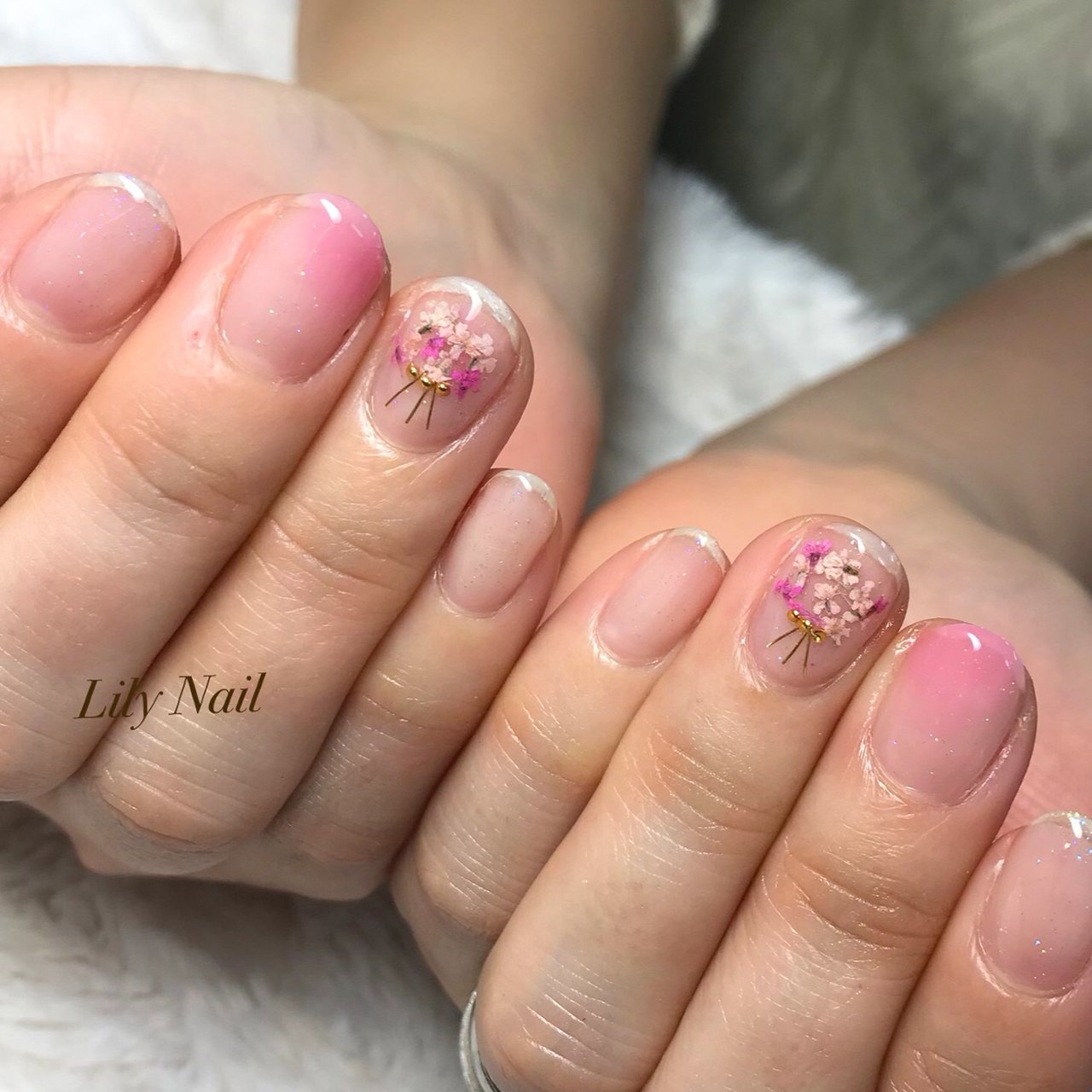 春 バレンタイン 卒業式 入学式 フラワー Lily Nailのネイルデザイン No ネイルブック
