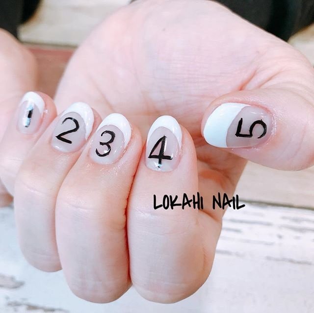 オールシーズン ハンド フレンチ ホワイト ジェル Lokahi Nail ロカヒネイルのネイルデザイン No ネイルブック