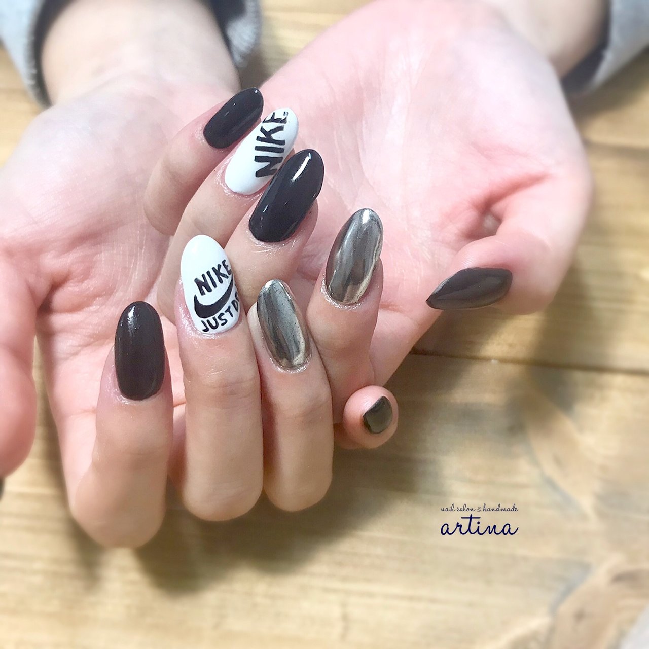 春 オールシーズン スポーツ ハンド シンプル Nailsalon Artinaのネイルデザイン No ネイルブック