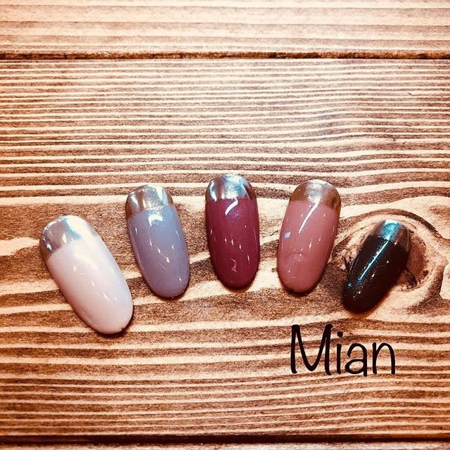 オールシーズン ハンド ミラー ベージュ ジェル Nailsalon Mianのネイルデザイン No ネイルブック
