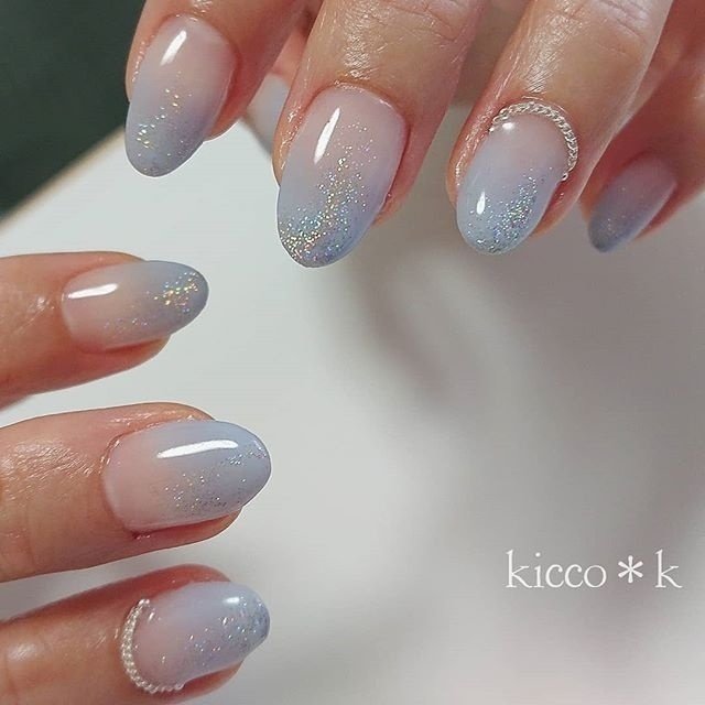 オールシーズン ハンド シンプル グラデーション ラメ Kicco K Nailのネイルデザイン No ネイルブック