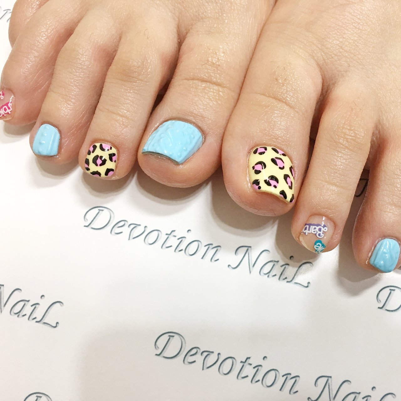 冬 パーティー デート 女子会 フット Devotionnail八王子店のネイルデザイン No ネイルブック