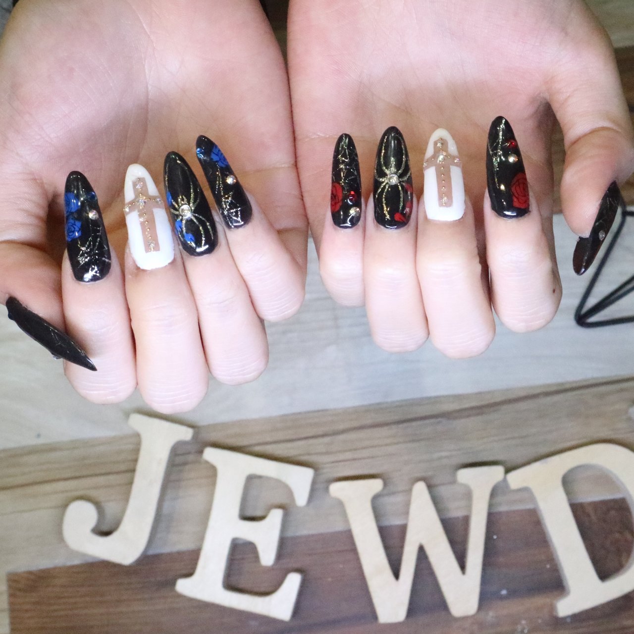 冬 オールシーズン 成人式 ハンド ワンカラー Jewdy Nailのネイル