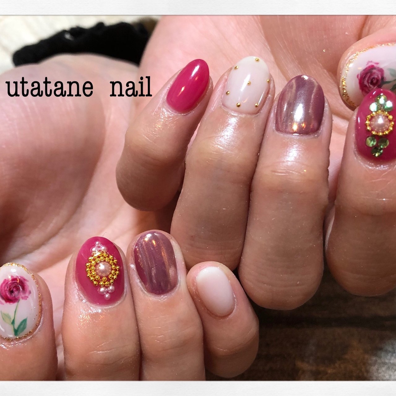 ハンド フラワー ニュアンス ミラー ホワイト Nail Salonうたたねのネイルデザイン No ネイルブック