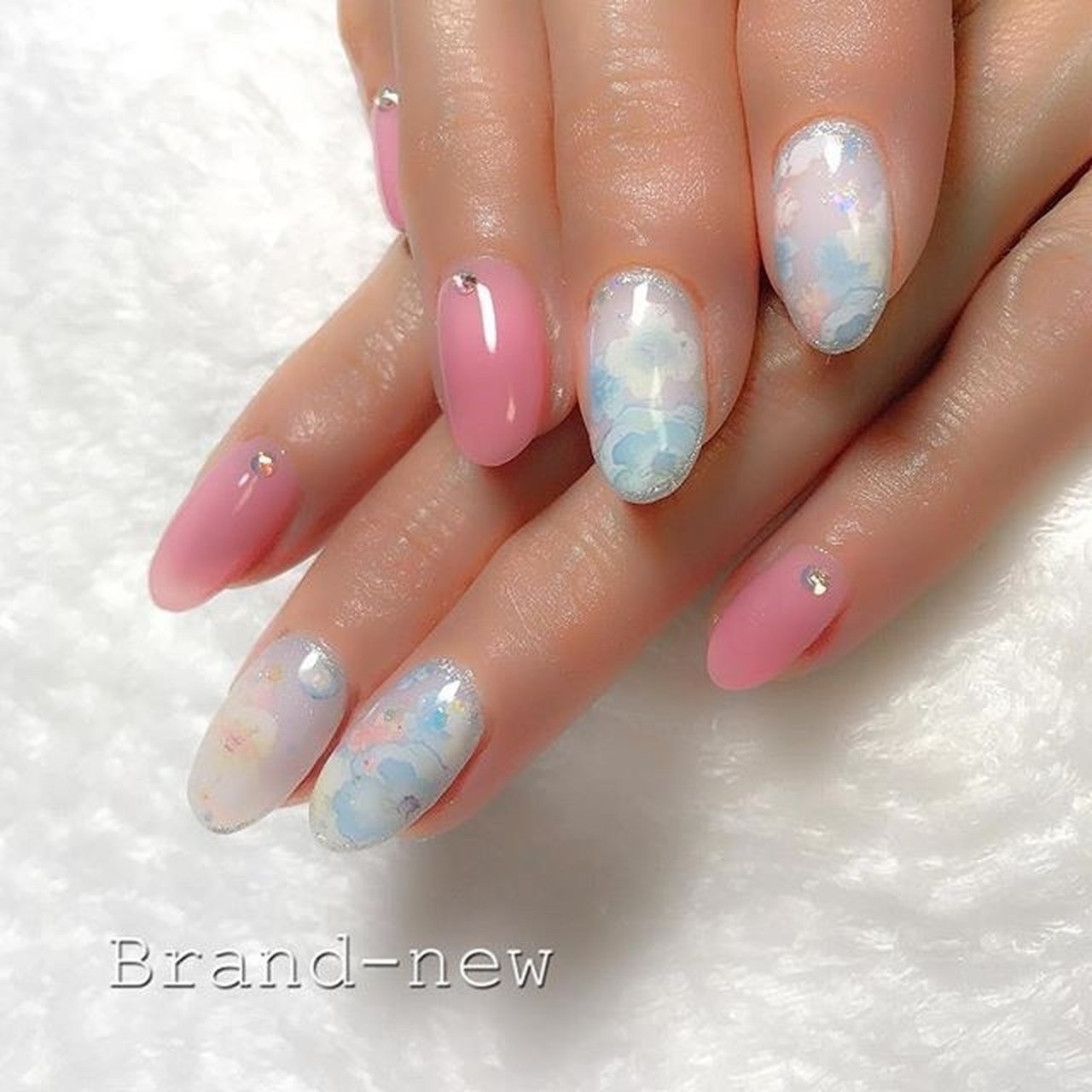 ハンド ワンカラー フラワー ホイル ジェルネイル Meg Brand Newのネイルデザイン No ネイルブック