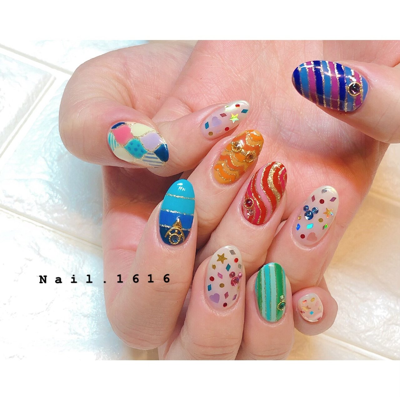 オールシーズン ハンド ラメ ワンカラー ハート Nail 1616 ネイルドットイチロクイチロク のネイルデザイン No ネイル ブック