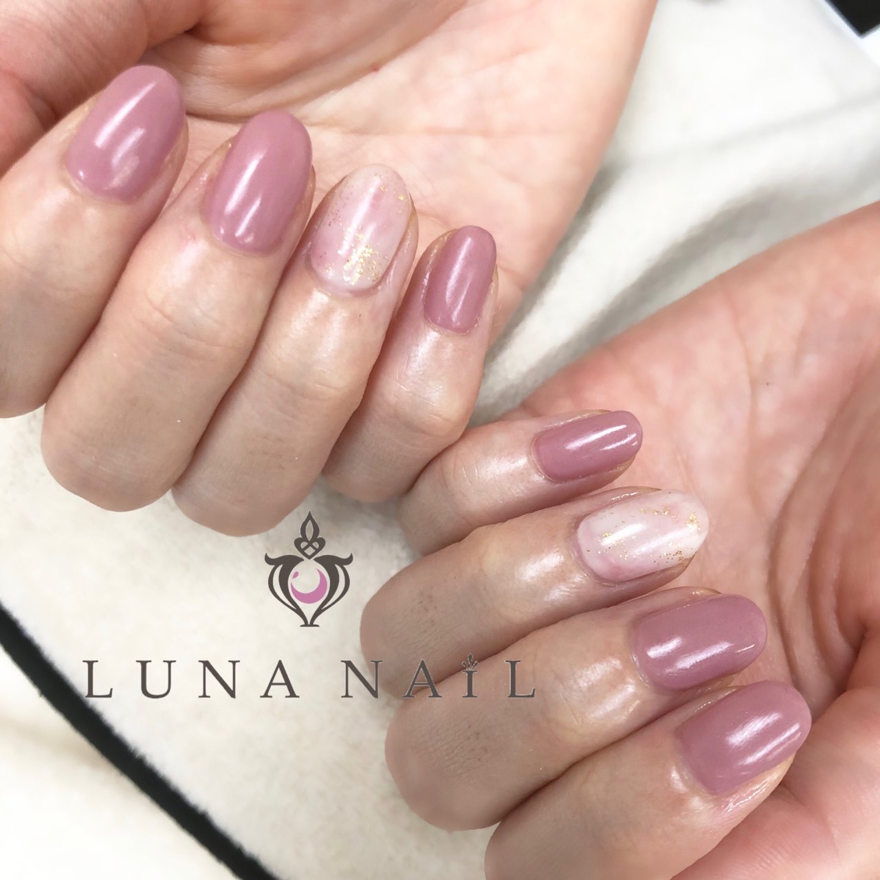 春 オフィス ハンド シンプル ワンカラー Luna Nail のネイルデザイン No ネイルブック