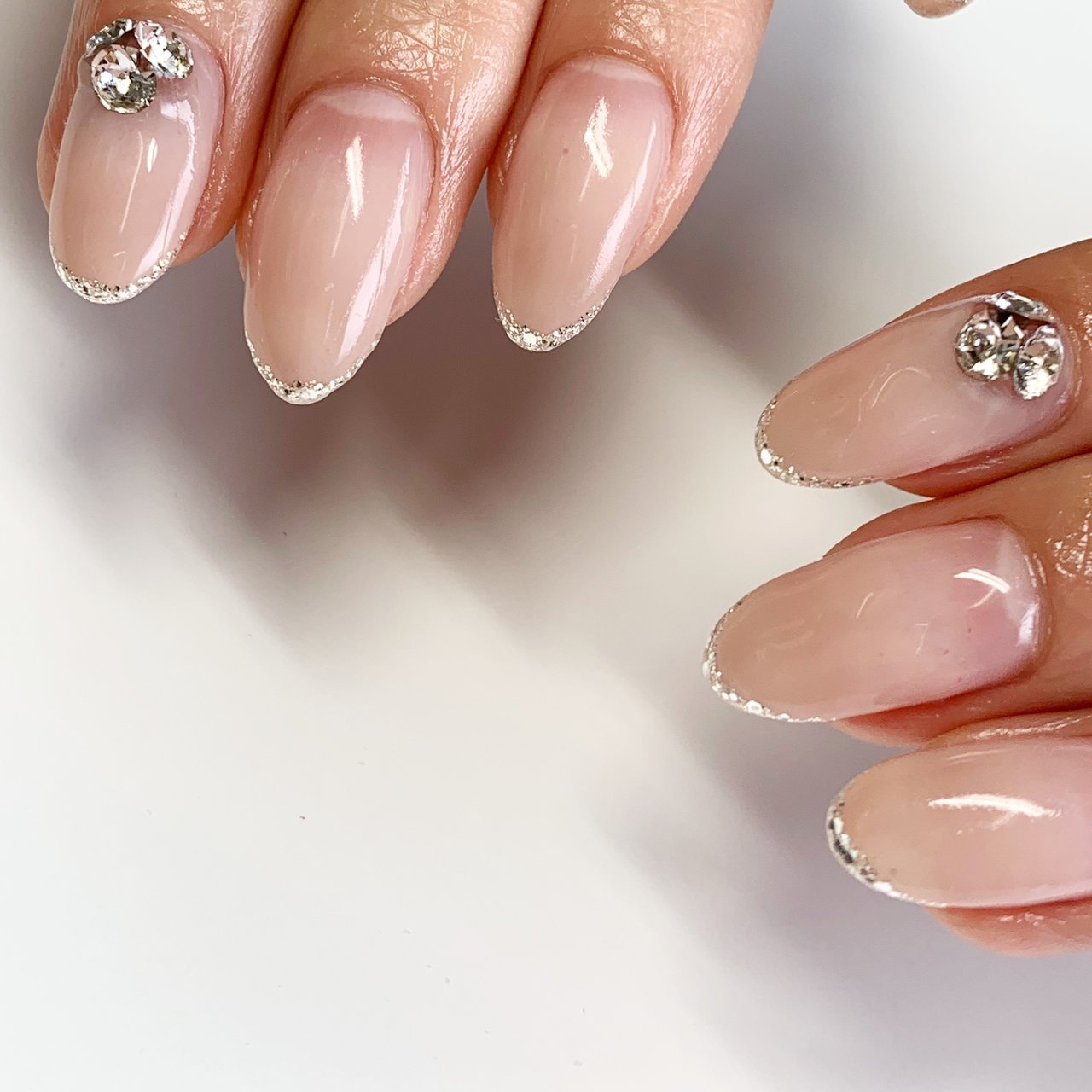 オールシーズン 旅行 ハンド シンプル フレンチ Nail Salon Ailusのネイルデザイン No ネイルブック