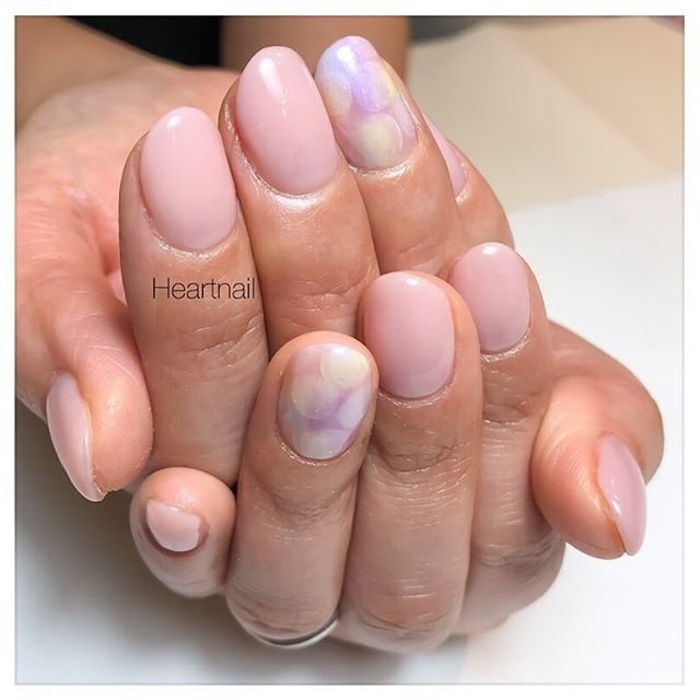 春ネイルはふんわりカラーで可愛さ倍増 ネイルブック