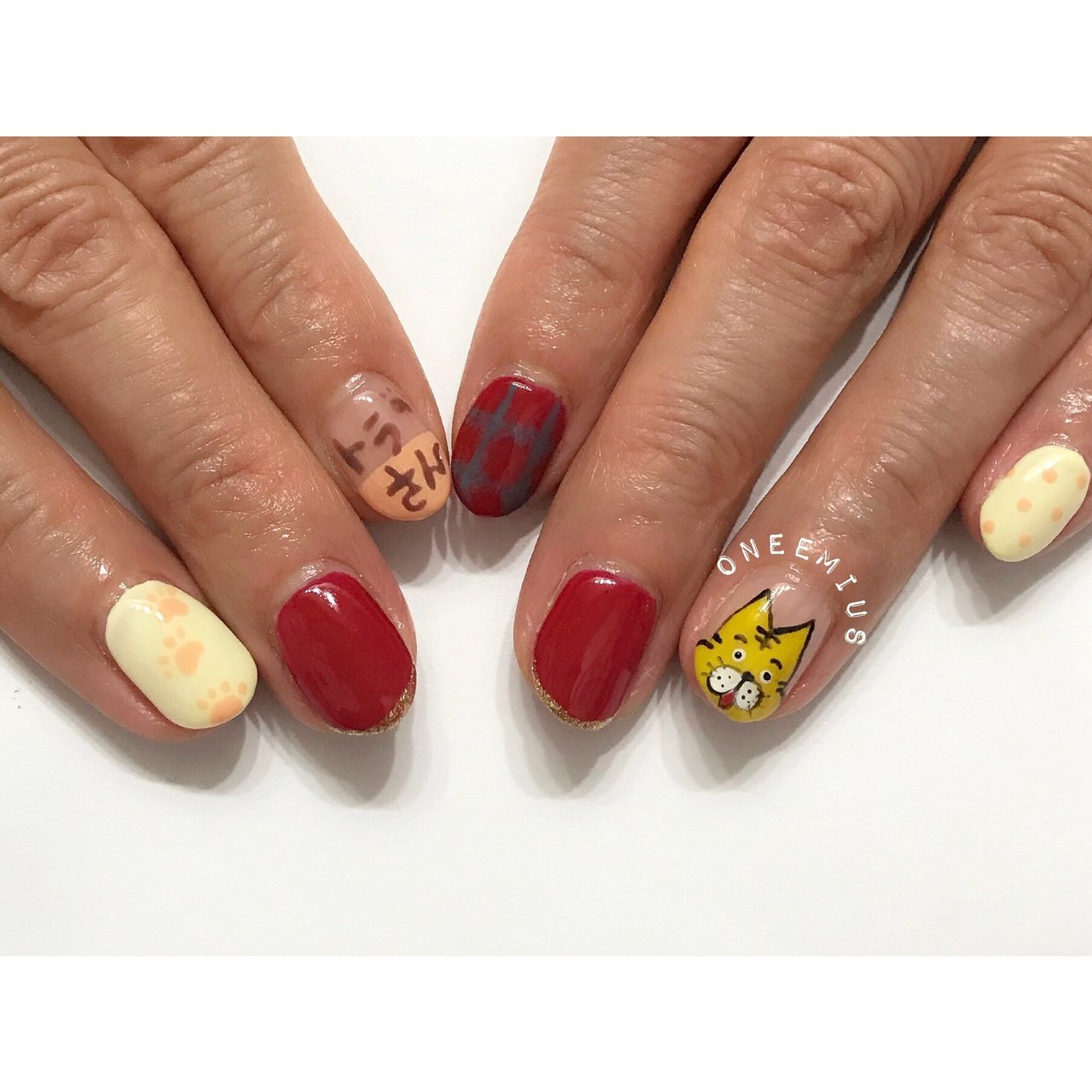 ライブ 女子会 ハンド フレンチ チェック Oneemius エリナのネイルデザイン No ネイルブック