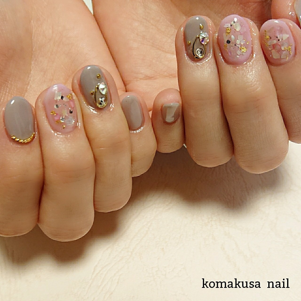 オールシーズン ピンク グレー ジェルネイル お客様 こまくさネイルのネイルデザイン No ネイルブック