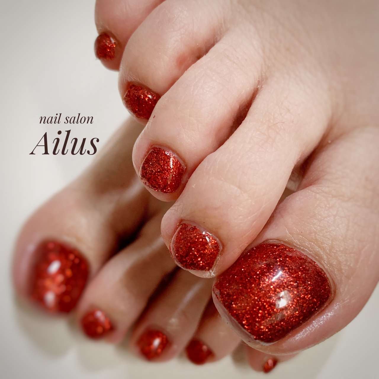 オールシーズンフットシンプルラメレッド Nail Salon Ailusの