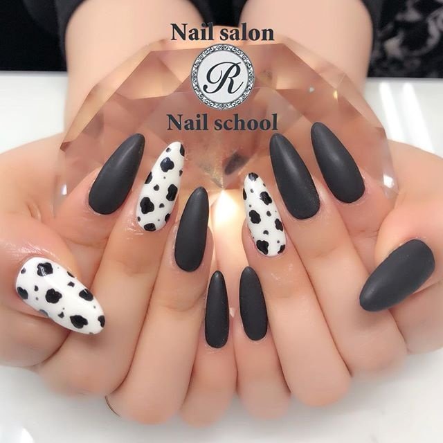 冬 オールシーズン パーティー デート ハンド Nailsalon R大須賀真弓のネイルデザイン No ネイルブック