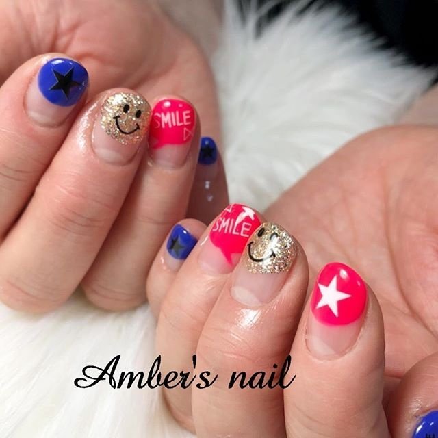 春 旅行 ライブ ハンド ネオンカラー Amber S Nail アンバーズネイルのネイルデザイン No ネイルブック