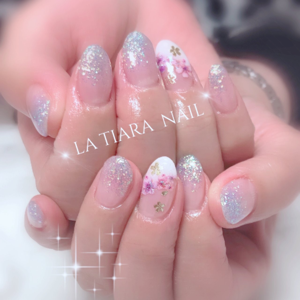 La Tiara Nail ラ ティアラ のネイルデザイン No ネイルブック