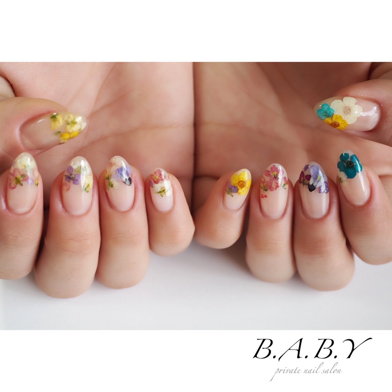 春 ハンド 押し花 ミディアム クリア B A B Y Nail Emiのネイルデザイン No ネイルブック