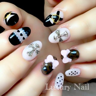 22年 新着順 くりぬき Miumiuネイルのネイルデザイン ネイルブック