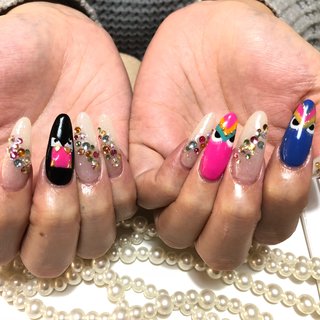 Fendiモンスターのネイルデザイン ネイルブック